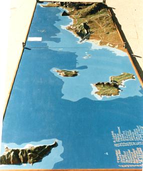 sguardo sul plastico dalle isole Egadi verso M. Erice - M. Cofano - S. Vito lo capo